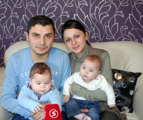Ece bebek 35 gün sonra ailesine teslim edildi