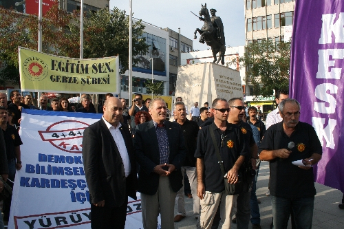 Eğitimciler, 4+4+4'e tepki için Ankara'ya yürüyor