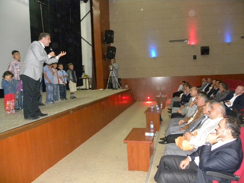 Eğitimci-Yazar Çamlıca: Lise son sınıflara evlilik dersi konulmalı