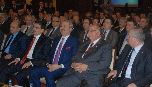 Ekonomi Bakanı Çağlayan: Bir dolarlık kamu dış borcumuz yok