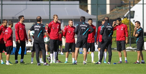 Emre Çolak: Romanya ve Macaristan maçlarından 6 puan bekliyoruz