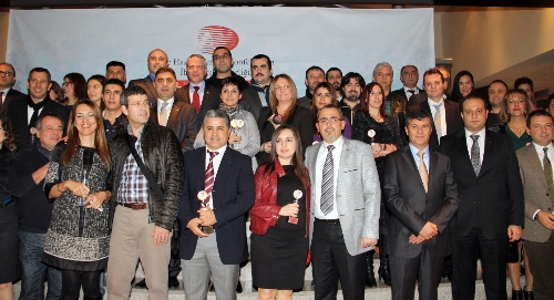En çok ihracat yapan hazır giyimci ve konfeksiyoncular ödüllendirildi