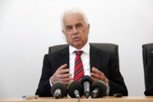 Eroğlu: Bakalım Downer bize yarın ne haberler getirecek