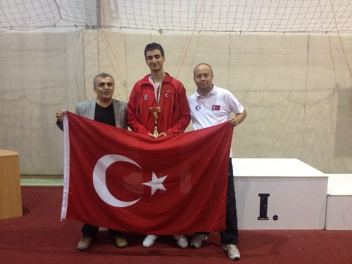 Eskrimcilerin büyük başarısı