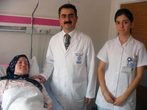 Fazla kiloları için diyetisyene gitti, karnından 10 kilo kitle çıktı