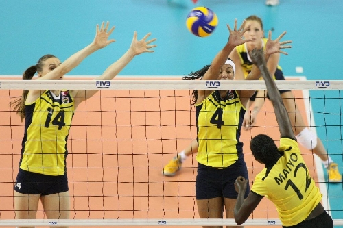 FIVB Dünya Kulüpler Kupası'nda Prisons'u 3-0 yenen Fenerbahçe yarı finalde