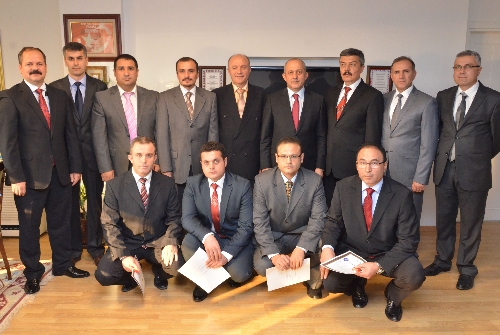 Foça saldırısını aydınlatan polisler altınla ödüllendirildi