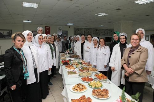 Geleceğin aşçıları hünerlerini sergiledi