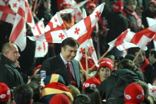 Gürcistan'da halk, parlamento seçimi için yarın sandık başına gidiyor
