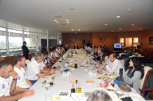 Halkbank'tan voleybol atağı