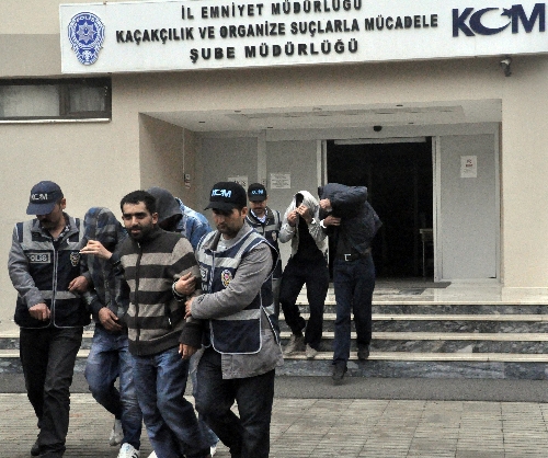 Hatay ve Gaziantep'te uyuşturucu operasyonu: 11 gözaltı