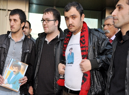 Hayranları, Müslüm Gürses'i yalnız bırakmadı