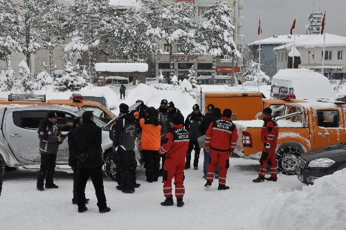 Hizan'da kaybolan 2 amcaoğlu için arama kurtarma ekibi gönderildi
