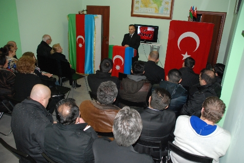 Hollanda Benelux Azerbaycanlılar Kongresi 20 Ocak şehitlerini andı
