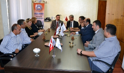 HÜRSİAD Başkanı Fincan: Kara bulutların dağılması için birlikte hareket edilmeli