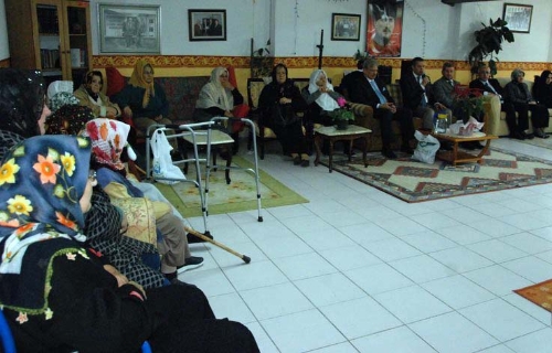 Huzurevinde hayatını kaybedenler için Mevlid okutuldu