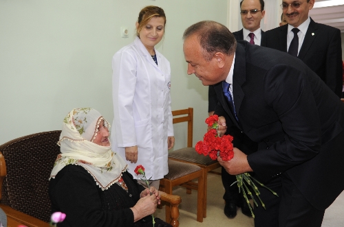 Huzurevleri, huzurlu evlere dönüşüyor