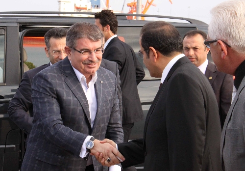 İçişleri Bakanı Şahin, Samsun'da partililerle buluştu