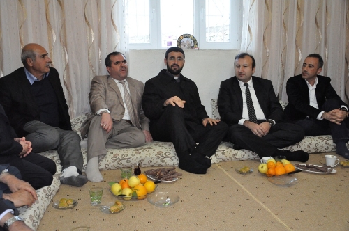İdil'de Süryaniler Noel Bayramı'nı kutlamaya başladı