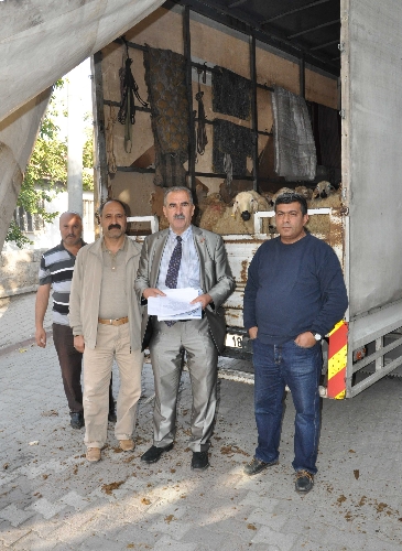 İhtiyaç sahiplerine 50 kurbanlık dağıtıldı