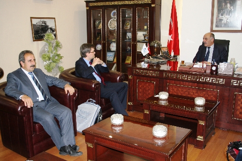 İngiliz Büyükelçiliği yetkilileri, ETSO'yu ziyaret etti