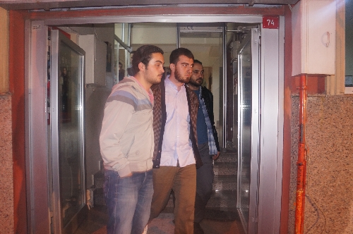 iPhone 5 vaadiyle dolandırıcılık polise takıldı (Özel)
