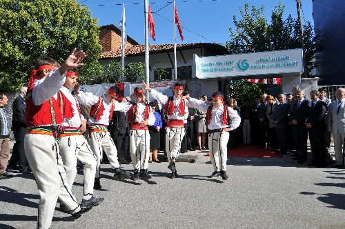 İşkodra Yunus Emre Türk Kültür Merkezi açıldı