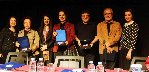 İstanbul Aydın Üniversitesi, yazar ve oyuncuları ağırladı