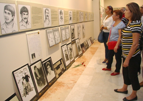 İzmir'de '12 Eylül Utanç Müzesi' açıldı