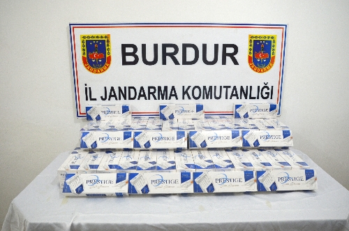 Jandarma, 890 paket kaçak sigara ele geçirdi