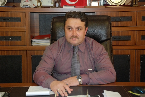 Kaçak çaya tepki gösteren Vali Cerrah'a Rize çayı