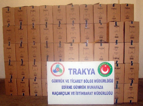 Kapıkule'de 5 milyon 50 bin adet kaçak sigara filtresi ele geçirildi