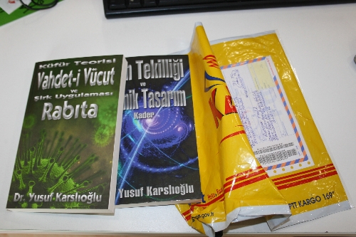 Kargoyla kitap gönderip vatandaşı dolandırıyorlar
