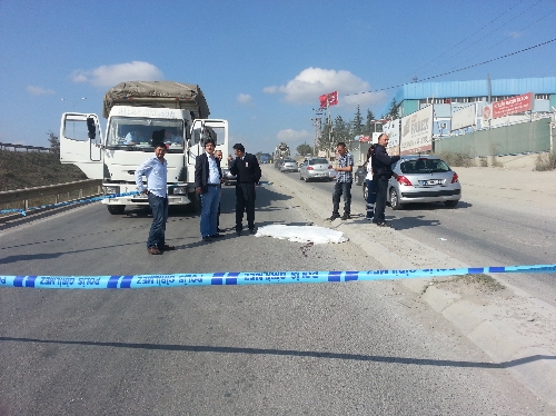 Kavgayı ayırmak isterken canından oldu