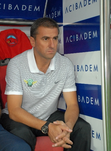 Kayserispor: 1 - Akhisar Belediyespor: 0 (İlk yarı)