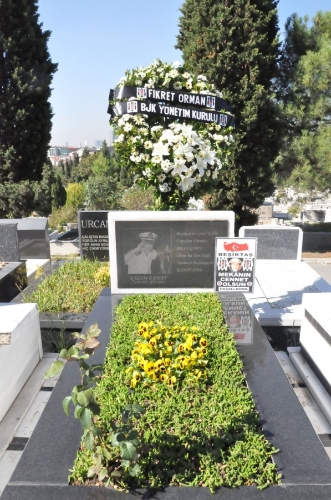 Kazım Kanat, ölümünün 4. yılında kabri başında anıldı