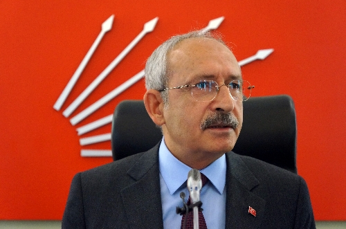Kılıçdaroğlu: AK Parti'nin Suriye politikası PKK militanlarına hizmet ediyor