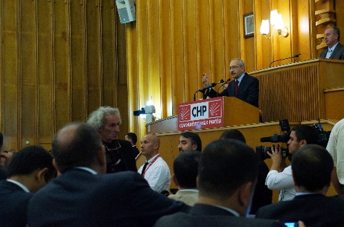 Kılıçdaroğlu: Başbakan 1940'larda plak gibi takılmış