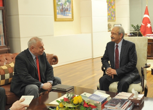 Kılıçdaroğlu, Rusya'nın Ankara Büyükelçisi ile görüştü