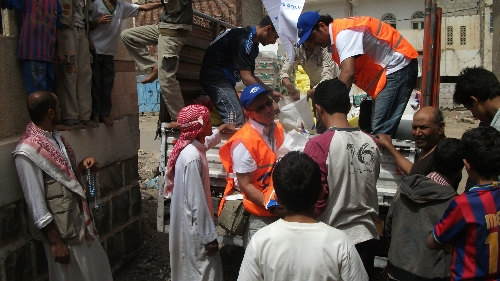 Kimse Yok Mu Derneği'nin yardım eli Yemen'e uzandı