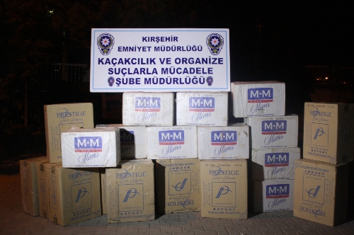 Kırşehir'de 14 bin paket kaçak sigara ele geçirildi