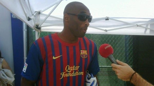 Kobe Bryant, Barcelona forması giydi