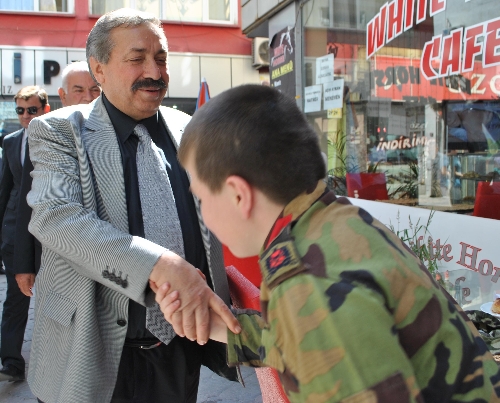 Köksal: Darbeler demokrasiye vurulan baltadır