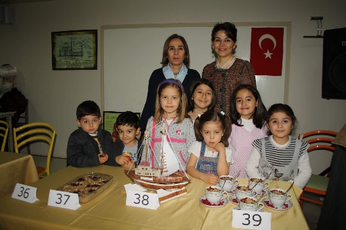 Kolej aşure yarışması düzenledi