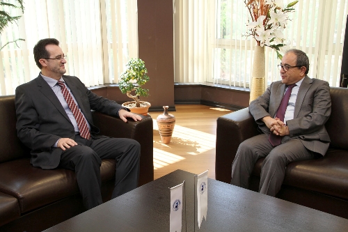 Kosova Sağlık Bakanı Agani, PAÜ'yü ziyaret etti