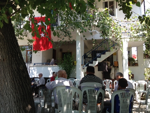 Köyceğiz'de şehit ailesinin evine ateş düştü