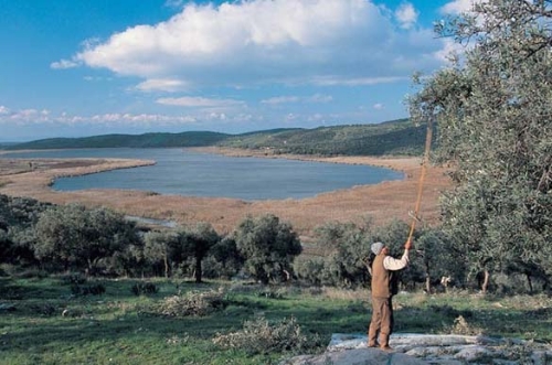 Küçük Menderes havzasına bakanlıklardan yakın takip