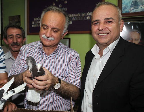 Kuşçular başkandan kuş pazarı istedi