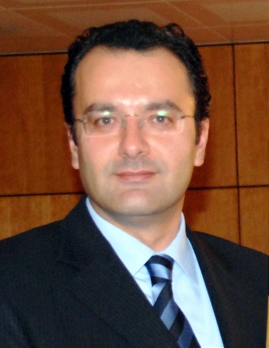 Lahey Türk İslam Vakfı'na yapılan bombalı saldırıya tepkiler sürüyor