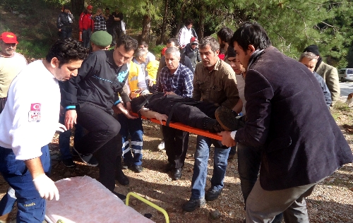 Mağarada inceleme yapan üniversite öğrencisi yüksekten düşerek yaralandı